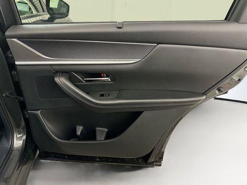 Used 2024 MAZDA CX-90 3.3 Turbo w/ Preferred Plus image 34