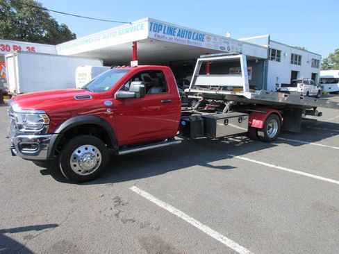 Used 2024 RAM 5500 Tradesman AWD/4WD image 19