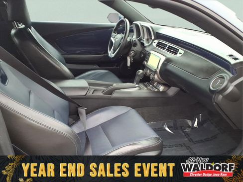 Used 2015 Chevrolet Camaro SS w/ RS Package image 12