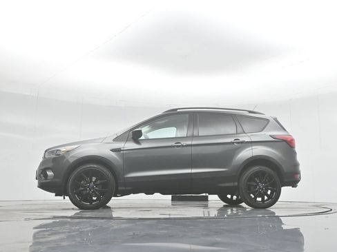 Used 2019 Ford Escape SE image 52