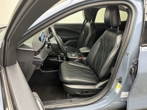 Used 2024 Ford Mustang Mach-E Select w/ Comfort Package Lite image 11