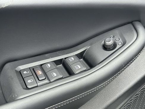 New 2026 Jeep Grand Cherokee 4WD image 17