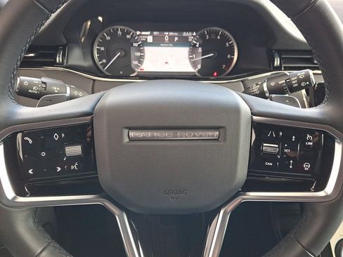 Used 2023 Land Rover Range Rover Evoque R-Dynamic SE AWD/4WD image 21
