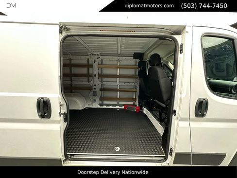 Used 2025 RAM ProMaster 2500 w/ U-Haul Equipment Group image 21