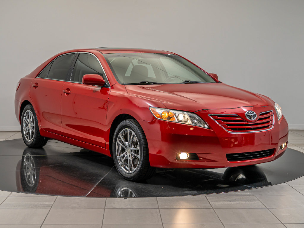 Used 2007 Toyota Camry XLE FWD image 3