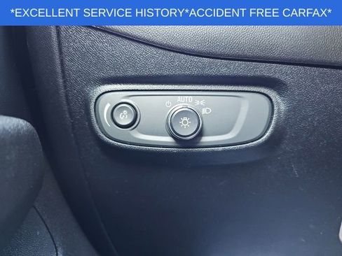 Used 2019 Chevrolet Equinox LT image 37