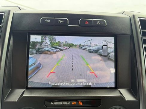 Used 2018 Ford F150 Lariat AWD/4WD image 33