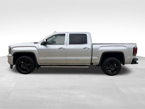 Used 2018 GMC Sierra 1500 Denali w/ Denali Ultimate Package AWD/4WD image 2