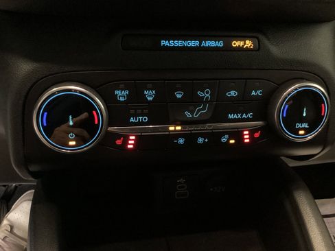 Used 2025 Ford Escape ST-Line Select AWD/4WD image 27