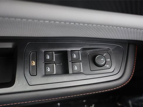 New 2026 Volkswagen Atlas Peak Edition AWD/4WD image 13