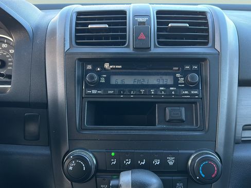 Used 2011 Honda CR-V LX image 27