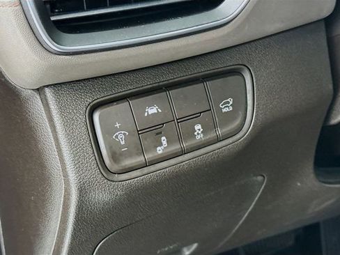 Used 2019 Hyundai Santa Fe Ultimate image 10