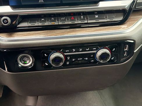 Used 2023 Chevrolet Silverado 1500 LT w/ Protection Package AWD/4WD image 30