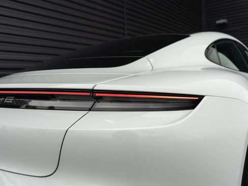 New 2026 Porsche Taycan image 14