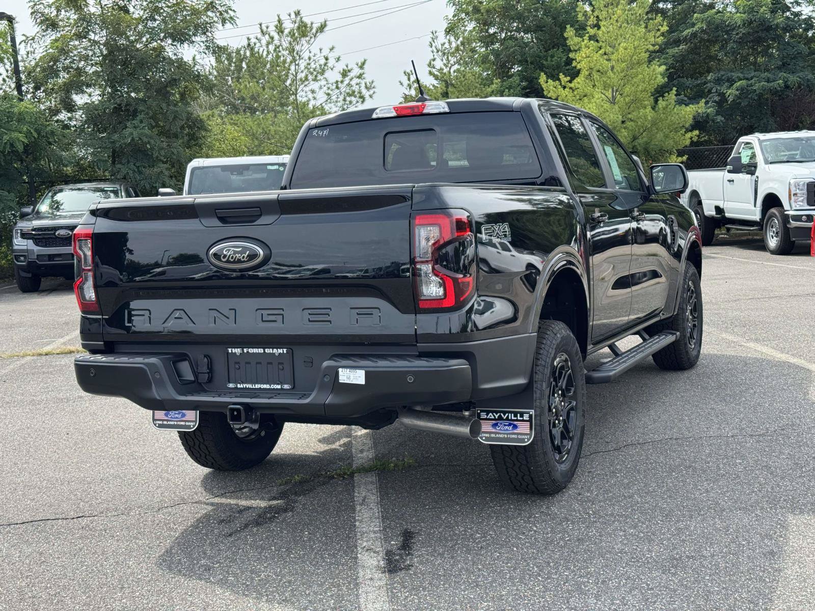 New 2026 Ford Ranger Lariat w/ FX4 Off-Road Package AWD/4WD image 4