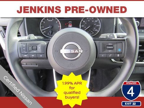 Certified 2023 Nissan Rogue SV image 23