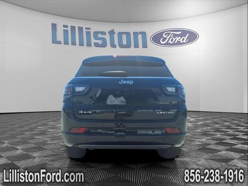 Used 2024 Jeep Compass Limited w/ Elite Group image 5