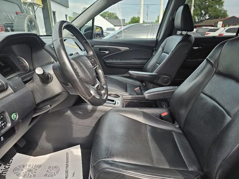 Used 2019 Honda Pilot EX-L image 16
