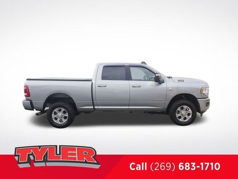 Used 2024 RAM 2500 Big Horn w/ Level 2 Equipment Group AWD/4WD image 9