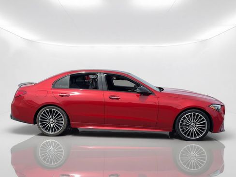 Used 2023 Mercedes-Benz C 300 Sedan image 4