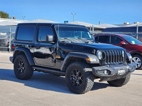 Used 2022 Jeep Wrangler Sport image 2