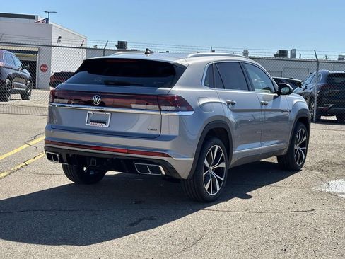 New 2026 Volkswagen Atlas Cross Sport SEL Premium R-Line AWD/4WD image 5