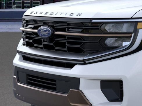 New 2026 Ford Expedition Max King Ranch image 17
