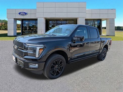 Certified 2025 Ford F150 Platinum w/ Equipment Group 702A High AWD/4WD image 4