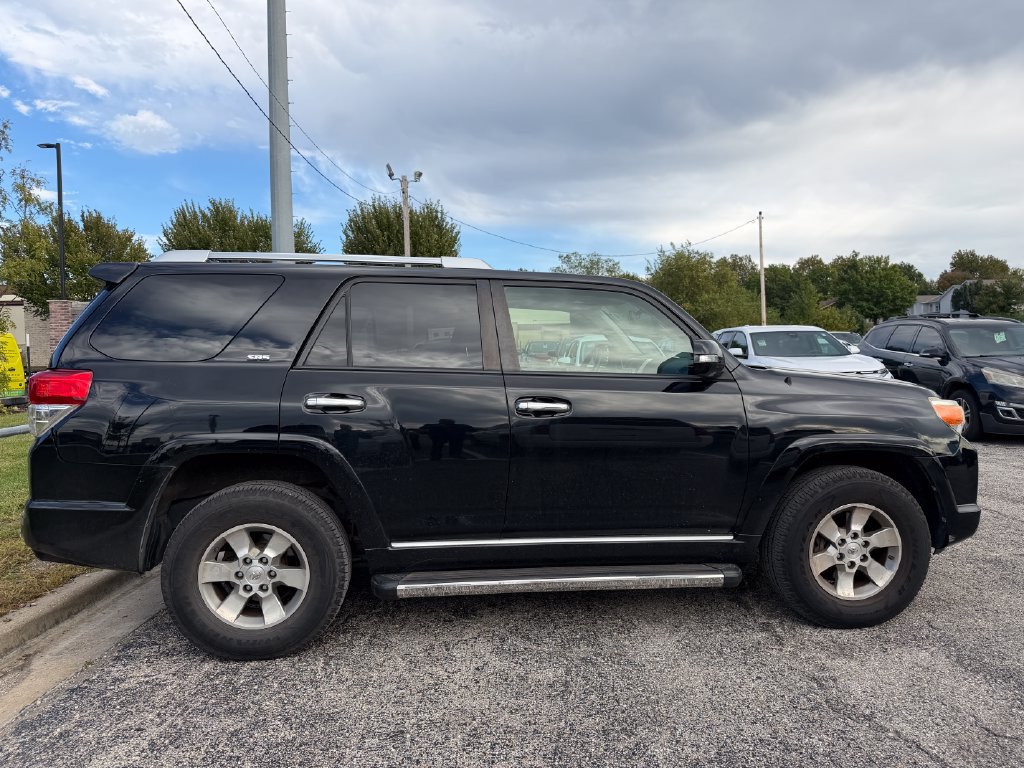 Used 2012 Toyota 4Runner SR5 w/ Premium Pkg AWD/4WD image 2