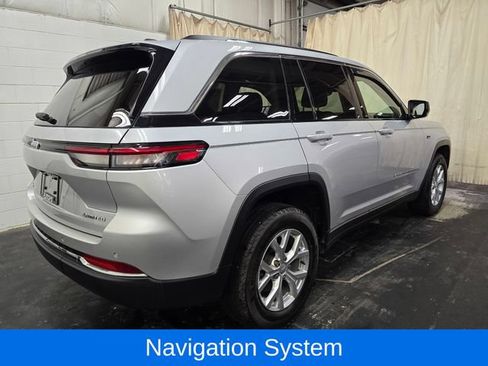 Used 2023 Jeep Grand Cherokee Limited AWD/4WD image 7