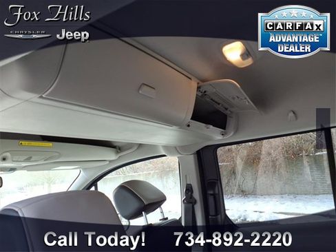 Used 2020 Ford Transit Connect XLT w/ XLT Premium Package image 13