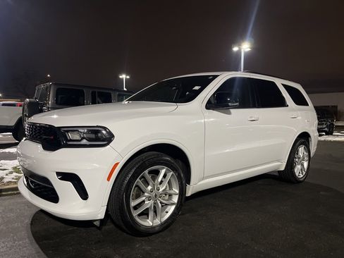 Certified 2024 Dodge Durango GT image 32