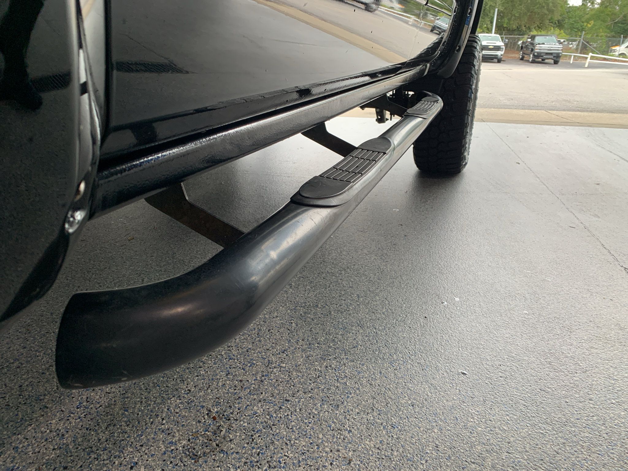 Used 2018 Chevrolet Silverado 1500 LT AWD/4WD image 5