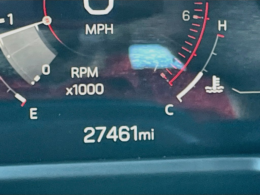 Used 2025 GMC Acadia AT4 AWD/4WD image 12