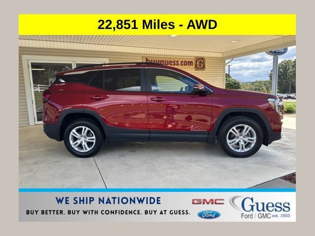 Used 2023 GMC Terrain SLE w/ Driver Convenience Package AWD/4WD image 1