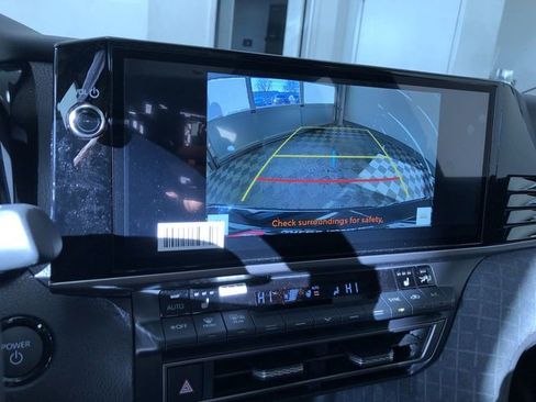 New 2026 Toyota Camry XLE image 19