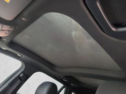 Certified 2022 Mercedes-Benz GLC 300 4MATIC image 16