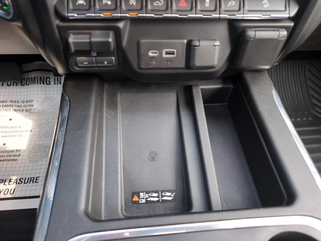 Used 2021 Chevrolet Silverado 1500 LTZ w/ LTZ Premium Package AWD/4WD image 26