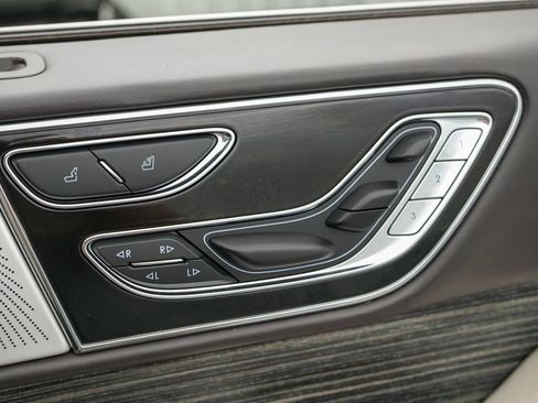 Used 2022 Lincoln Navigator L Black Label AWD/4WD image 35