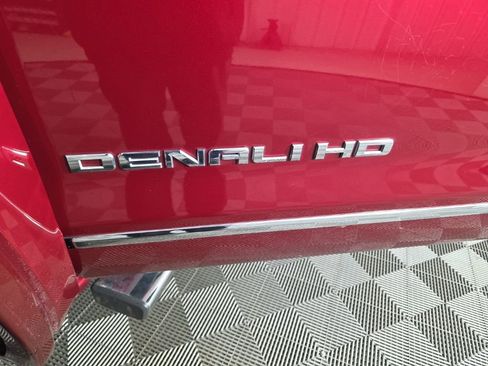 Used 2018 GMC Sierra 3500 Denali w/ Duramax Plus Package image 11
