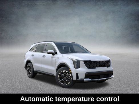 Used 2026 Kia Sorento S w/ S Panoramic Sunroof Package image 10