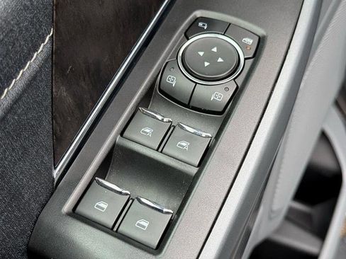 Used 2022 Ford F150 Lariat image 15