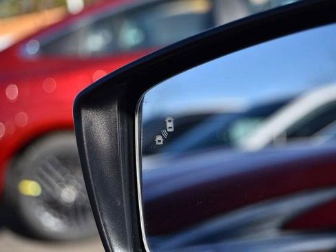 Used 2024 Nissan Leaf SV Plus image 10