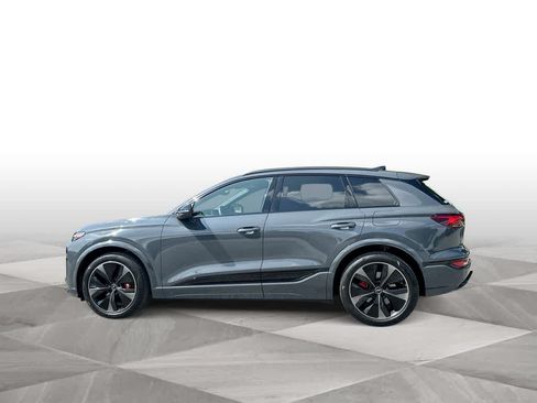 Used 2025 Audi SQ6 e-tron Prestige AWD/4WD image 5