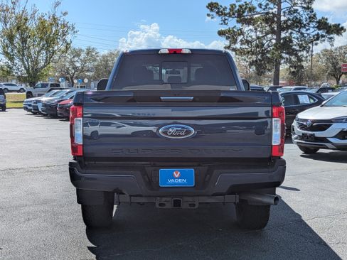 Used 2019 Ford F250 Lariat image 24