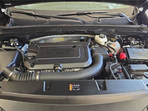 Used 2023 Buick Envision Avenir image 28