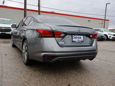 Used 2023 Nissan Altima 2.5 SL FWD image 6