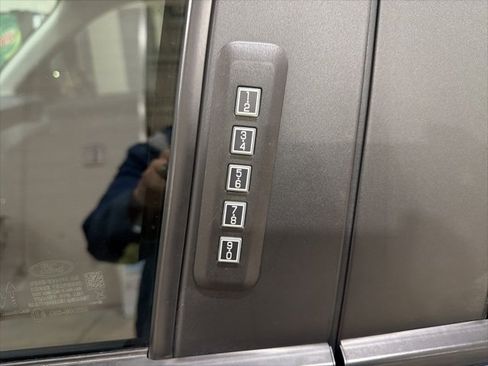 Used 2023 Ford Maverick XLT w/ XLT Luxury Package image 16