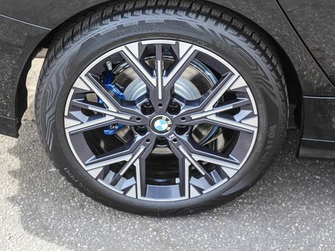 Used 2025 BMW 228i xDrive w/ M Sport Package image 8