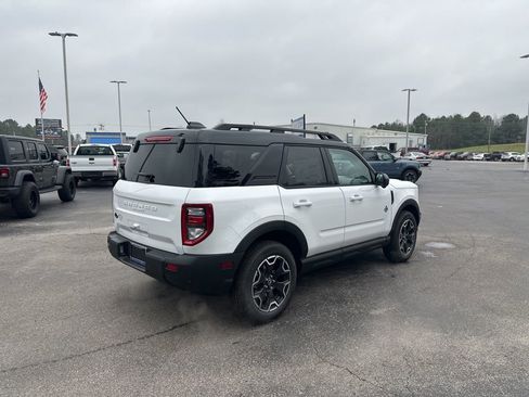 New 2025 Ford Bronco Sport Outer Banks w/ Outer Banks Tech Package+ image 3